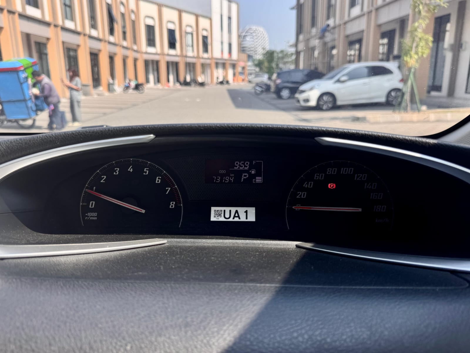 SIENTA V AT PUTIH 2020 - Gambar 7