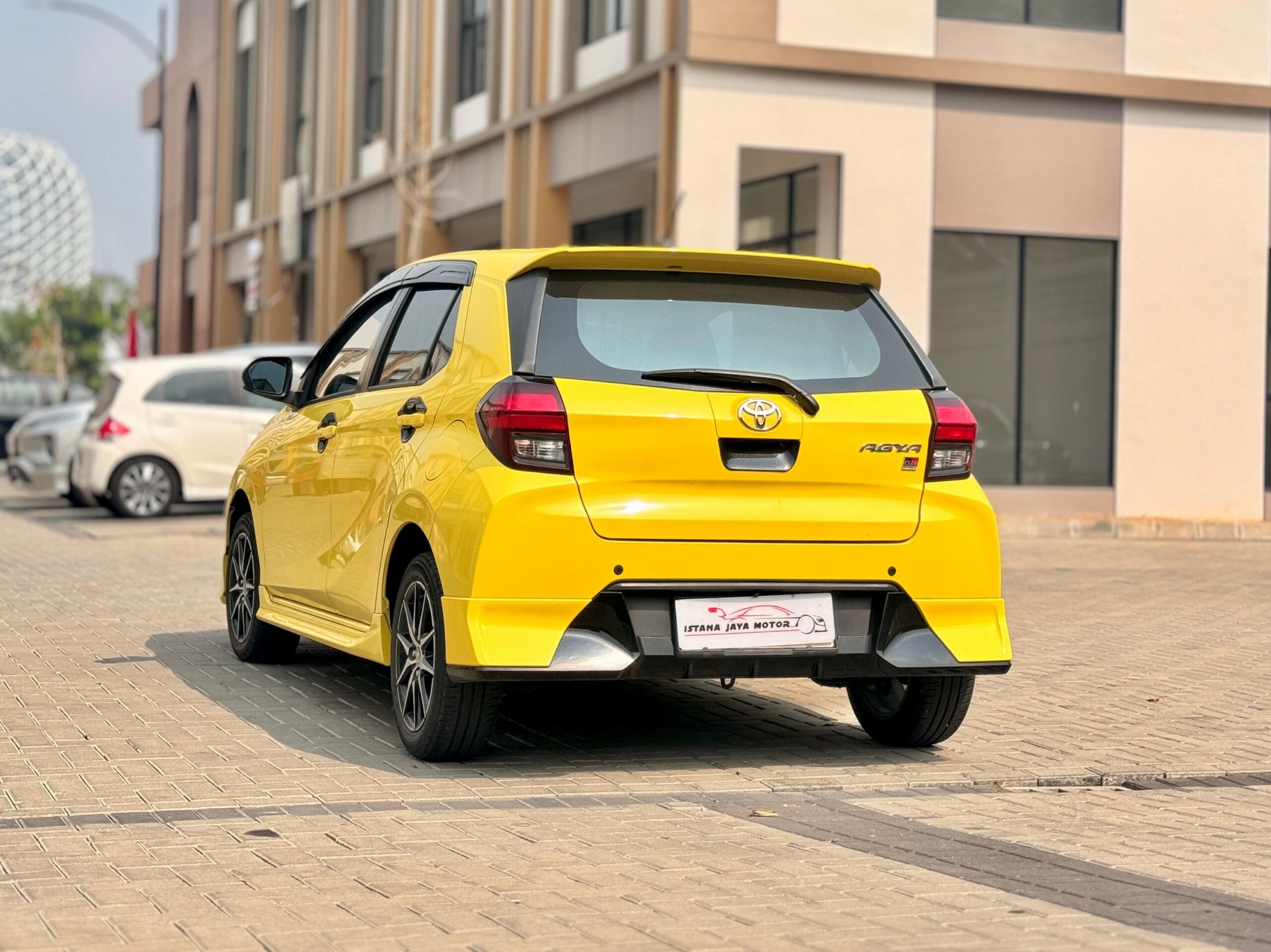 AGYA GR SPORT AT KUNING 2023 - Gambar 5