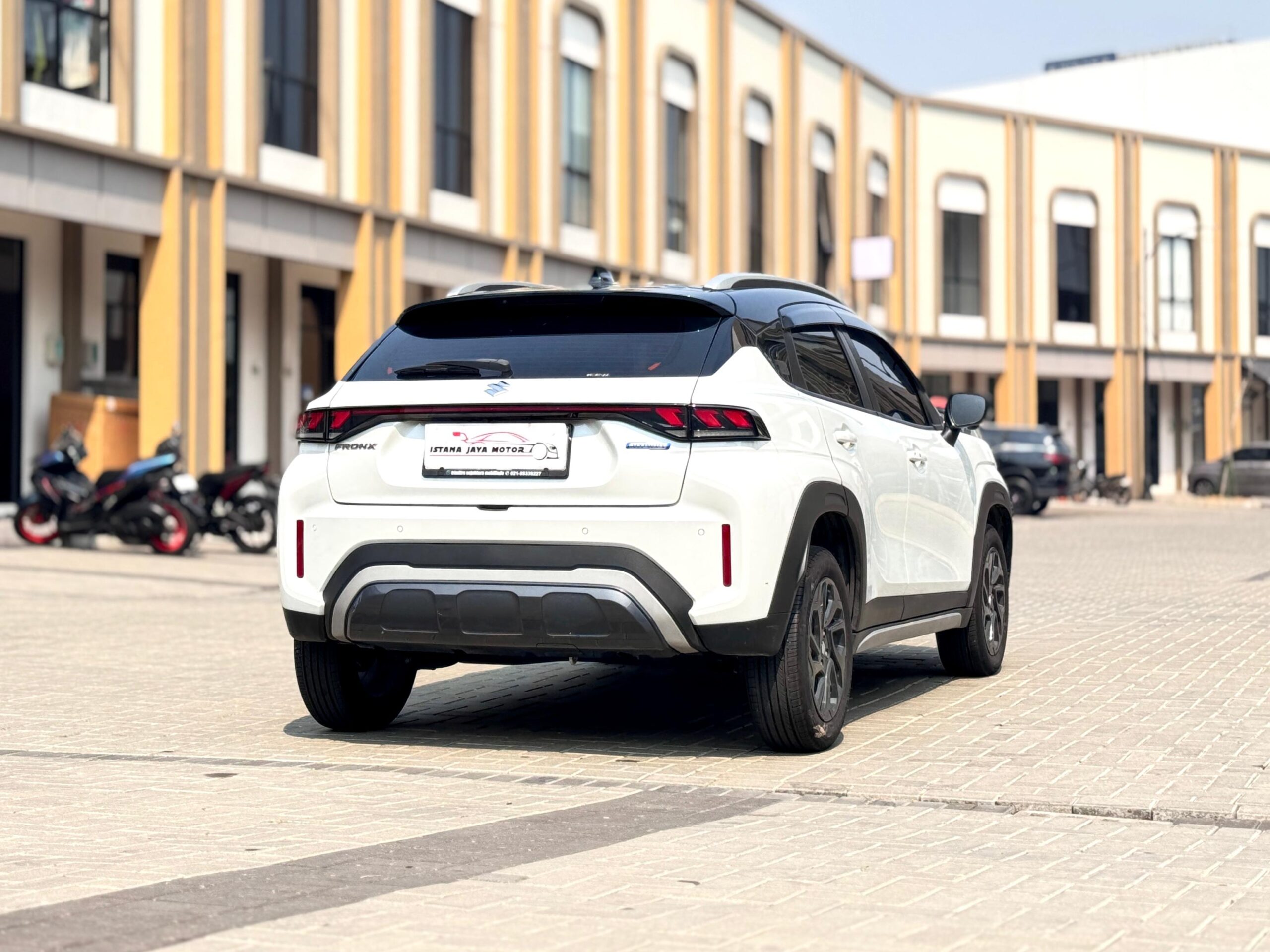 FRONX SGX AT PUTIH 2025 - Gambar 6