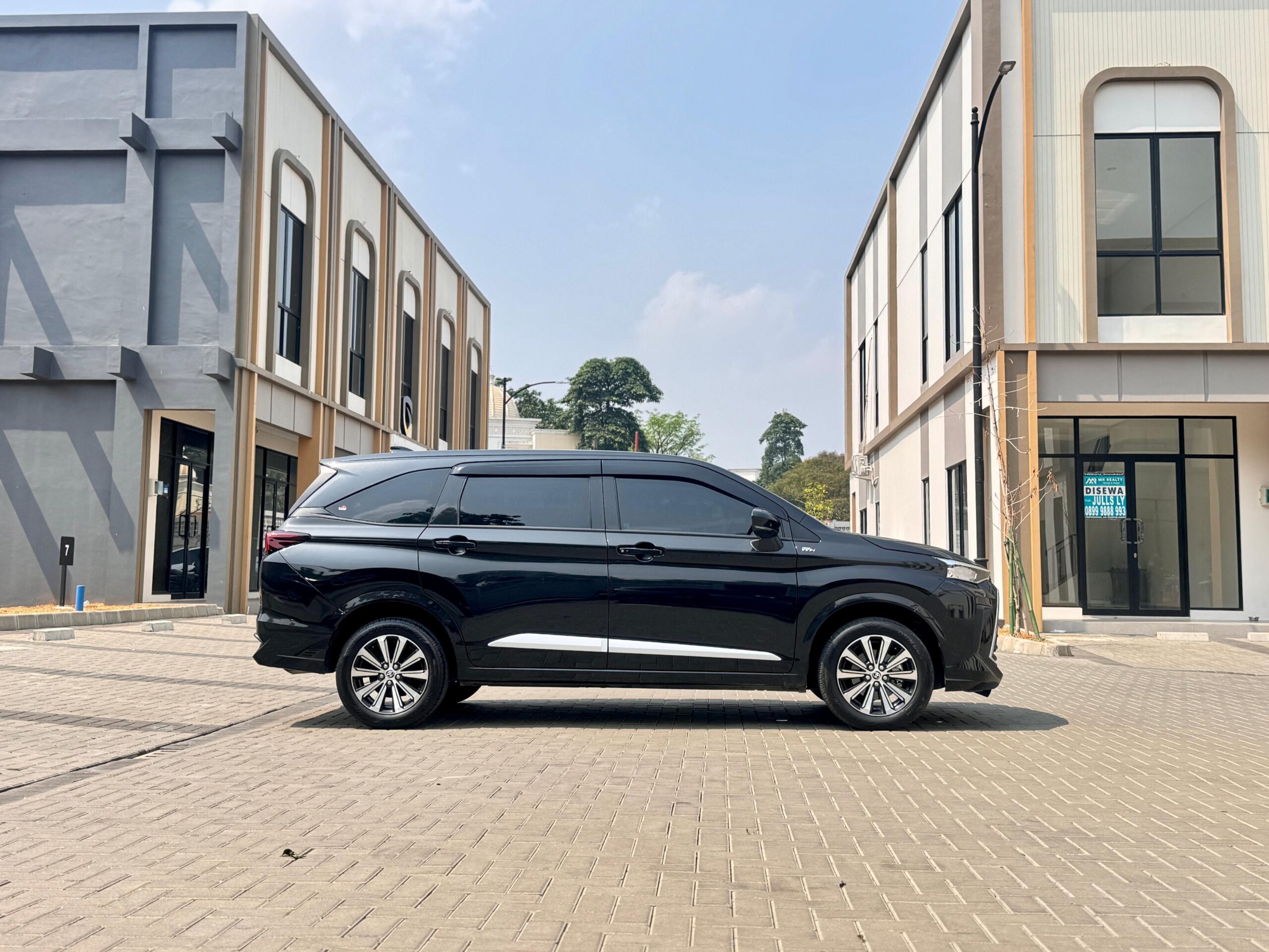 AVANZA G AT HITAM 2025 - Gambar 8