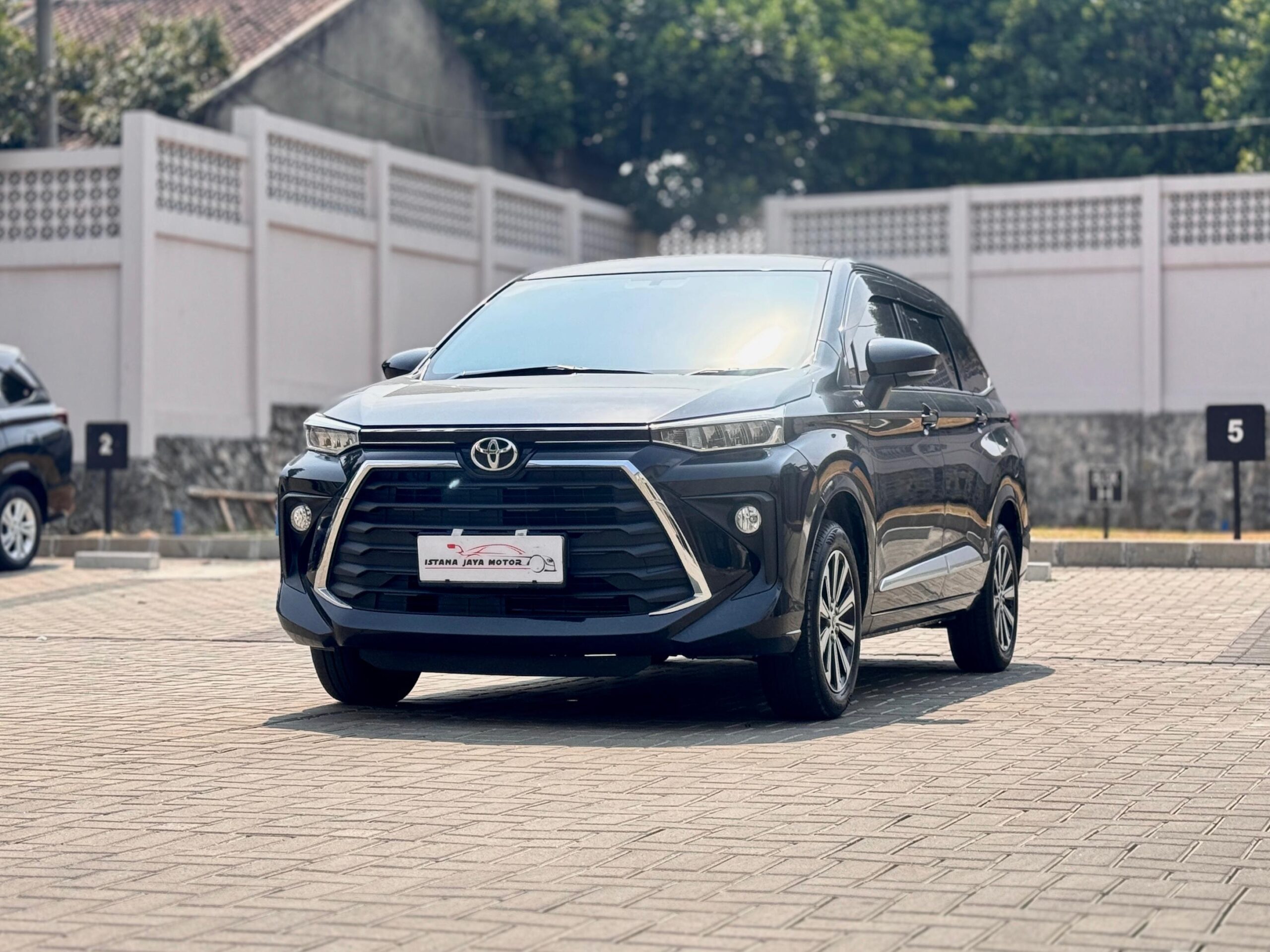 AVANZA G AT HITAM 2025 - Gambar 4