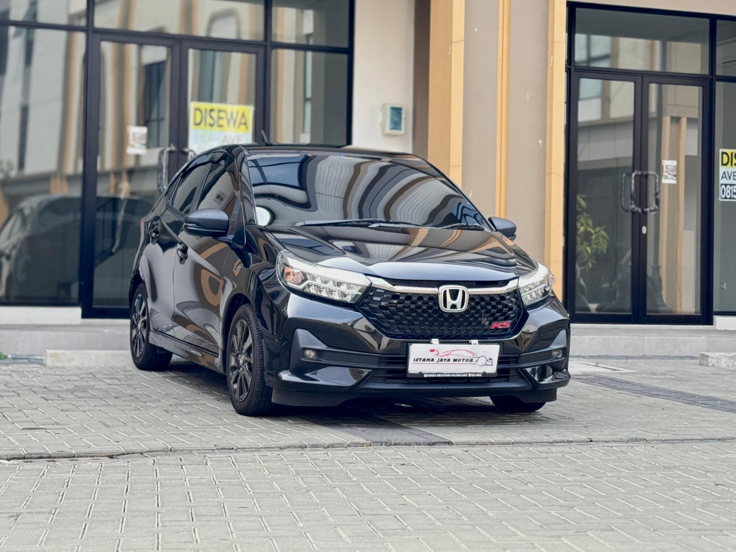 BRIO RS AT HITAM 2025 - Gambar 4