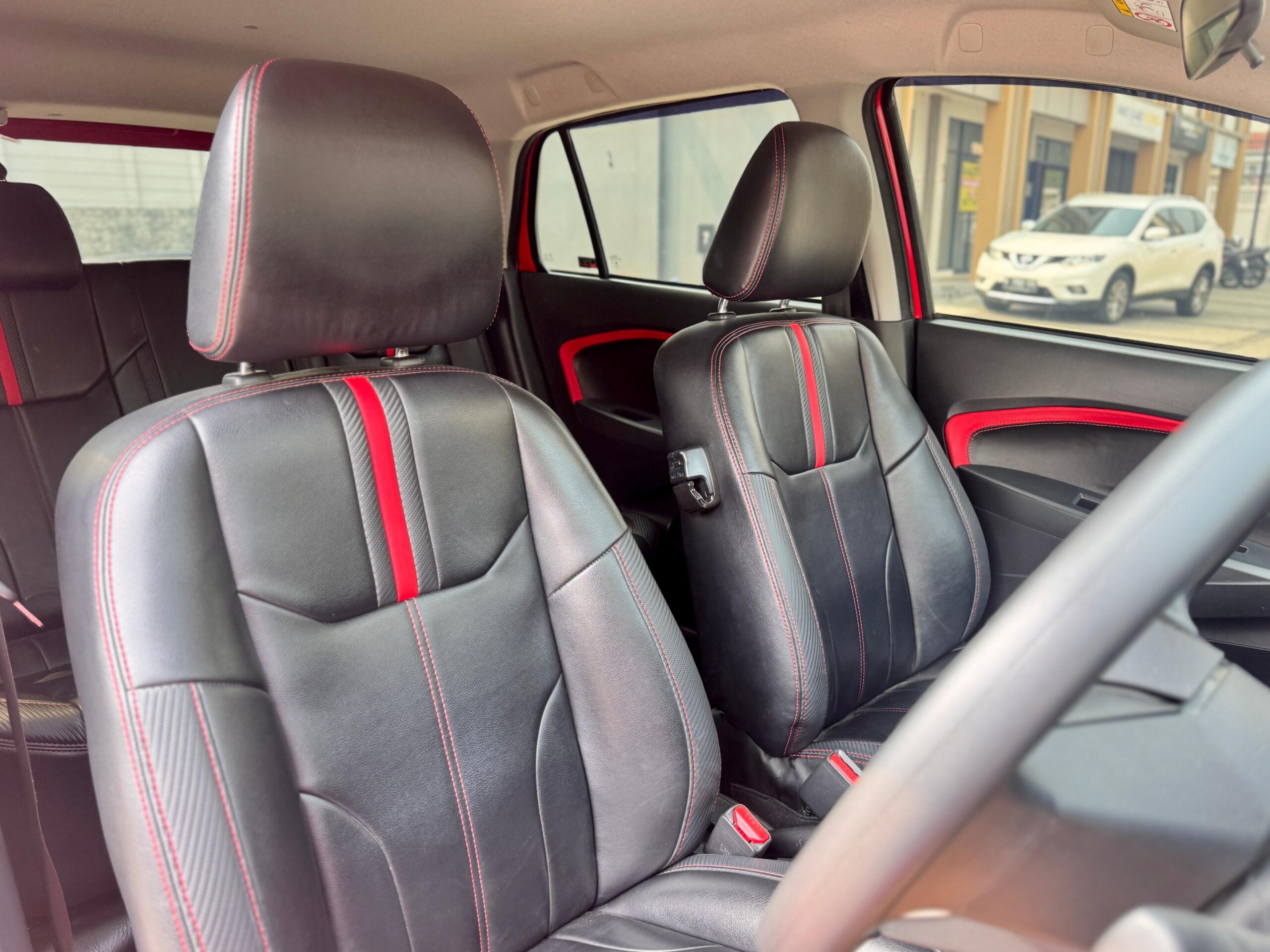 SIRION 1.3 X CVT MERAH 2022 - Gambar 13