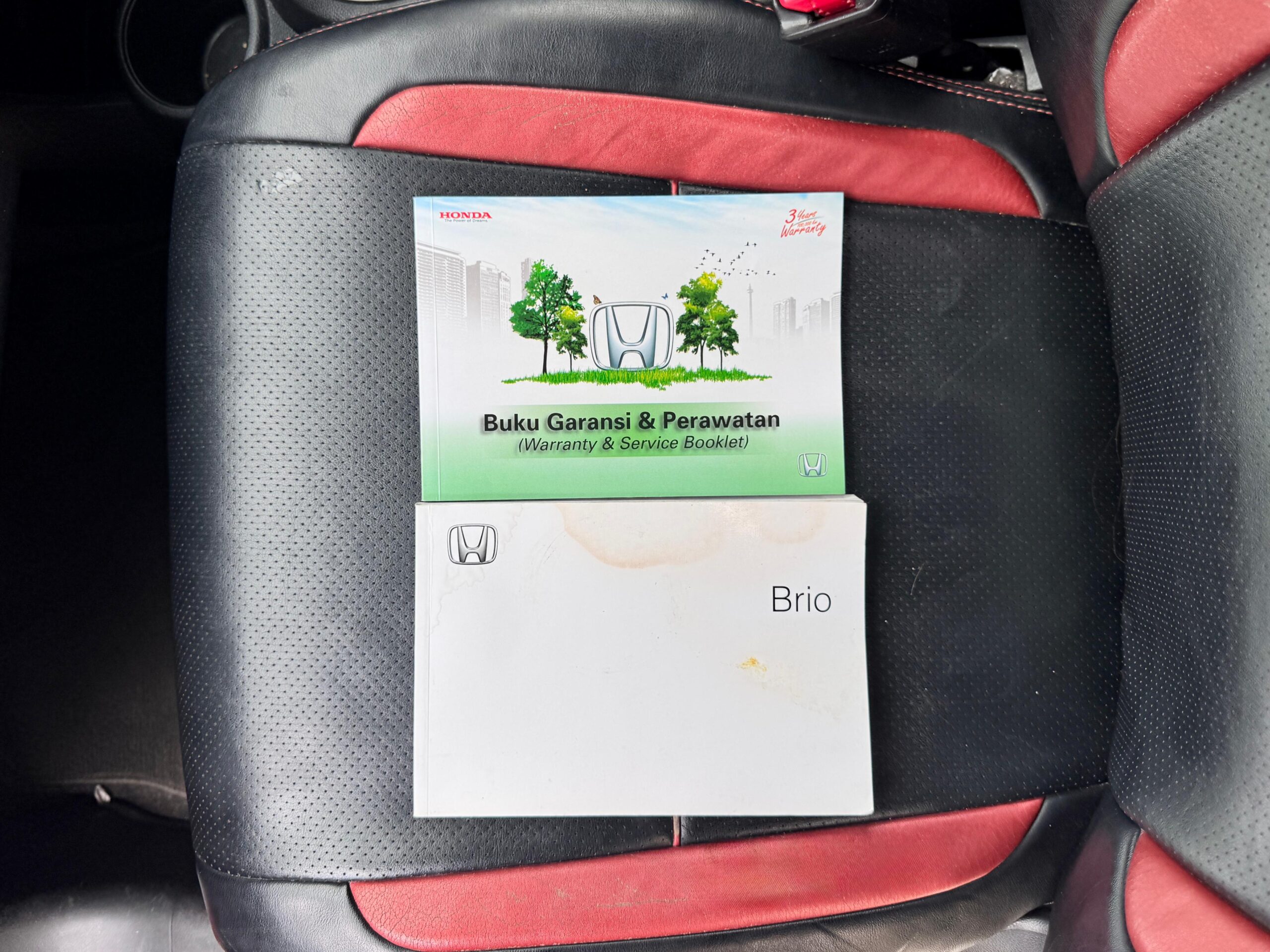 BRIO RS AT ORANGE 2017 - Gambar 16