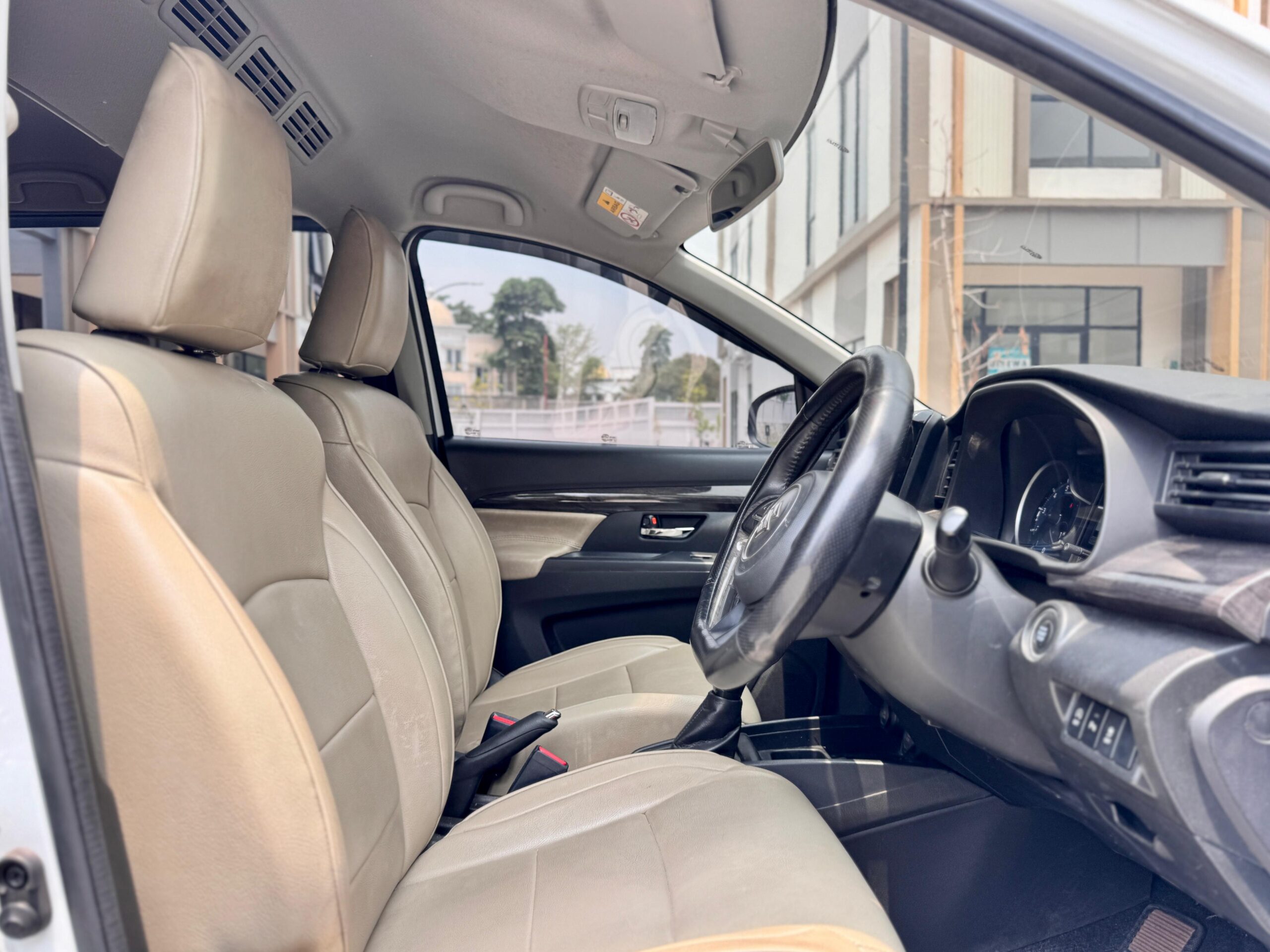 ERTIGA GX HYBRID AT PUTIH 2023 - Gambar 12