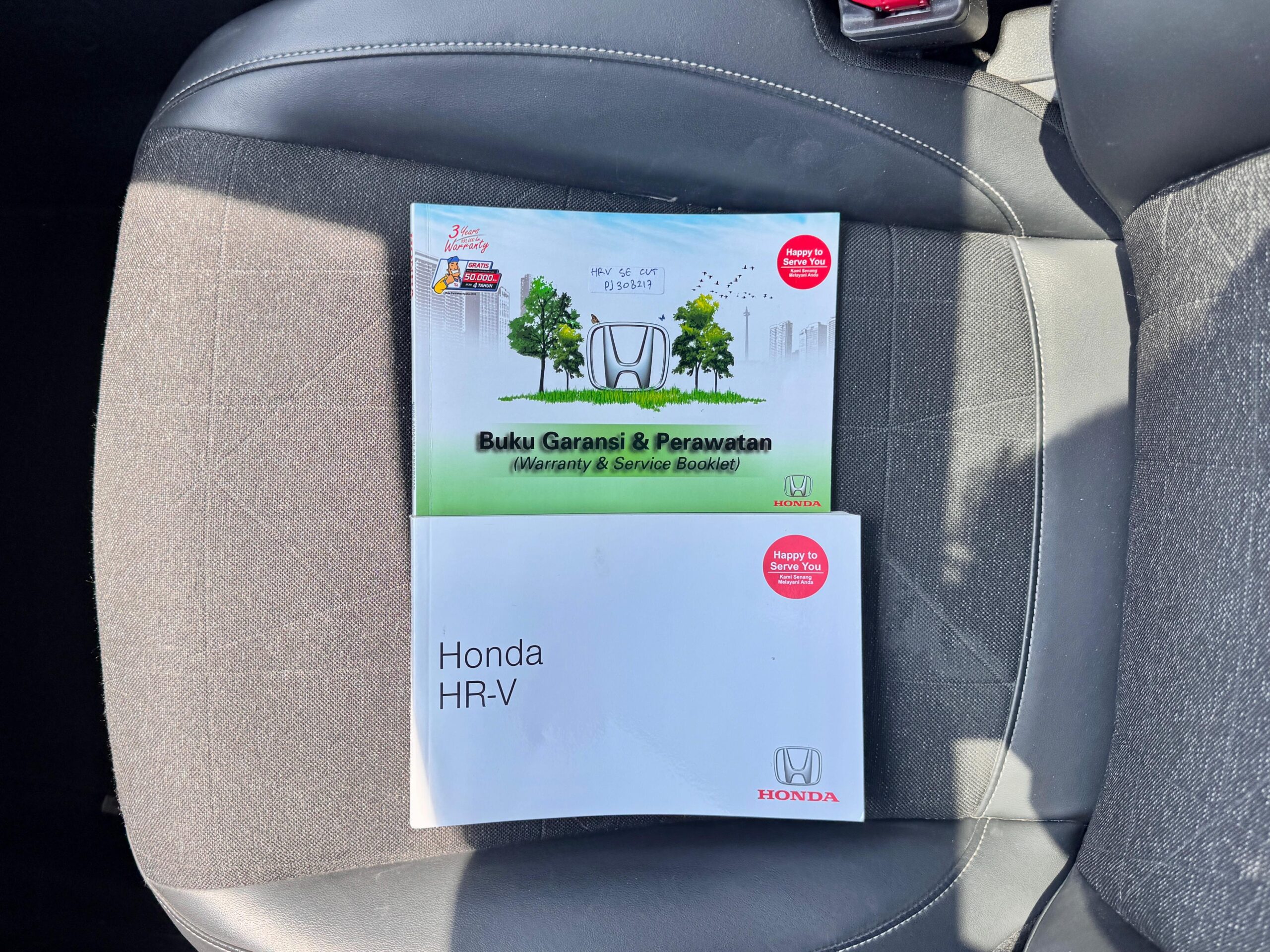 HRV SE CVT ABU 2023 - Gambar 17