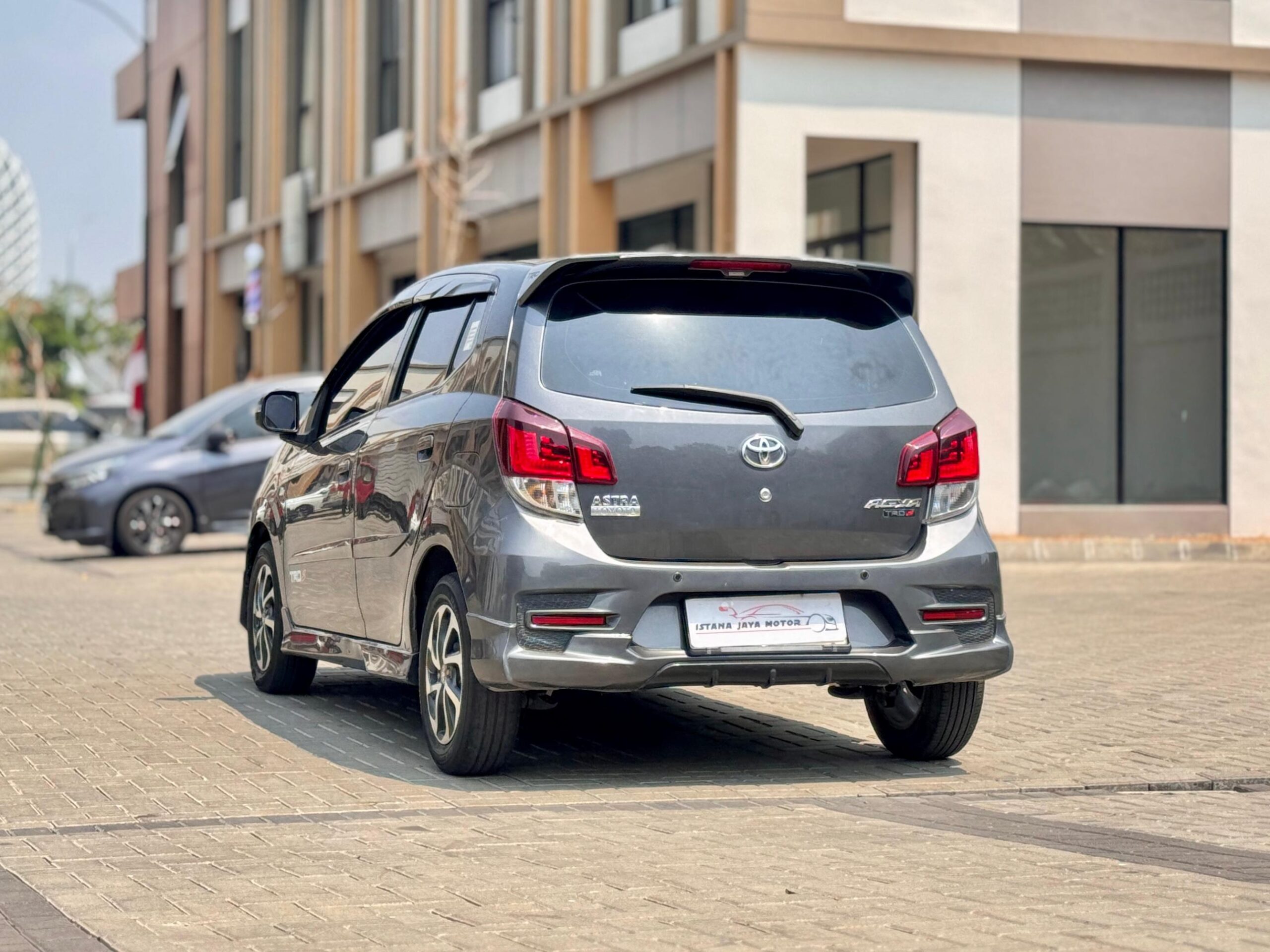 AGYA 1.2 S TRD AT ABU 2019 - Gambar 8