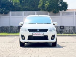 ERTIGA GX MT PUTIH 2013