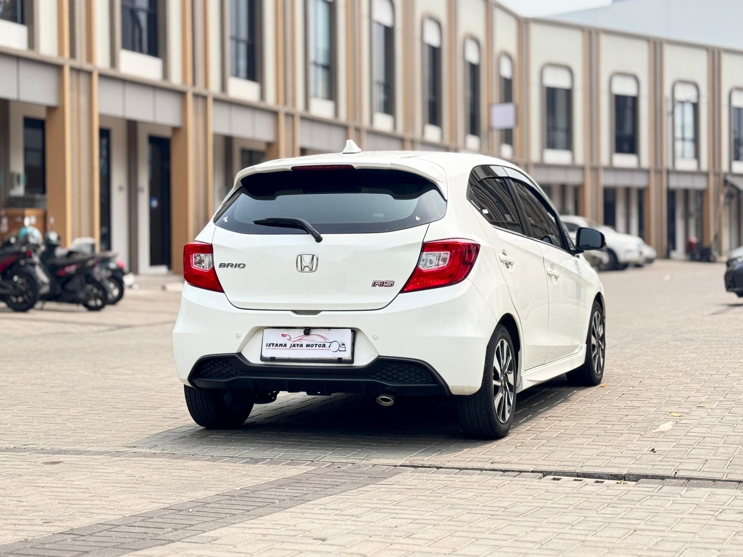 BRIO RS AT PUTIH 2021 - Gambar 8