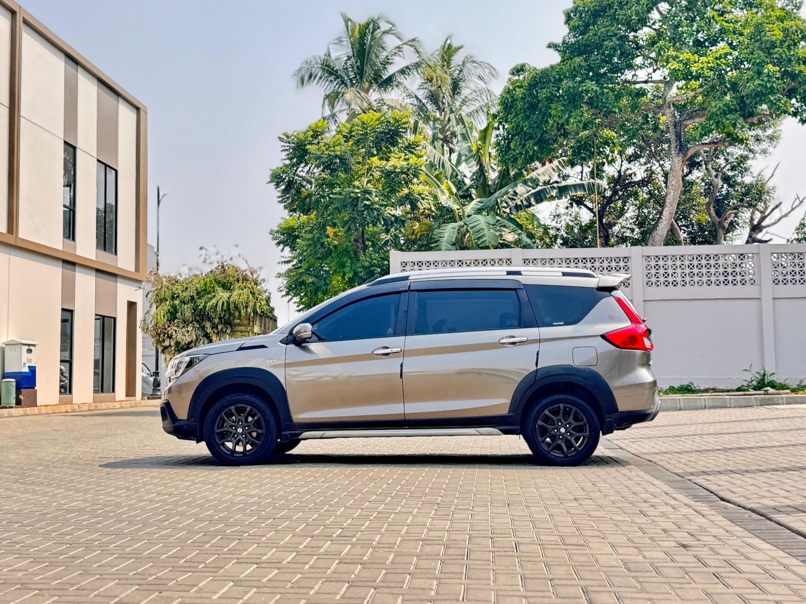 XL7 BETA HYBRID AT ABU 2024 - Gambar 9