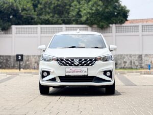 ERTIGA GX HYBRID AT PUTIH 2023