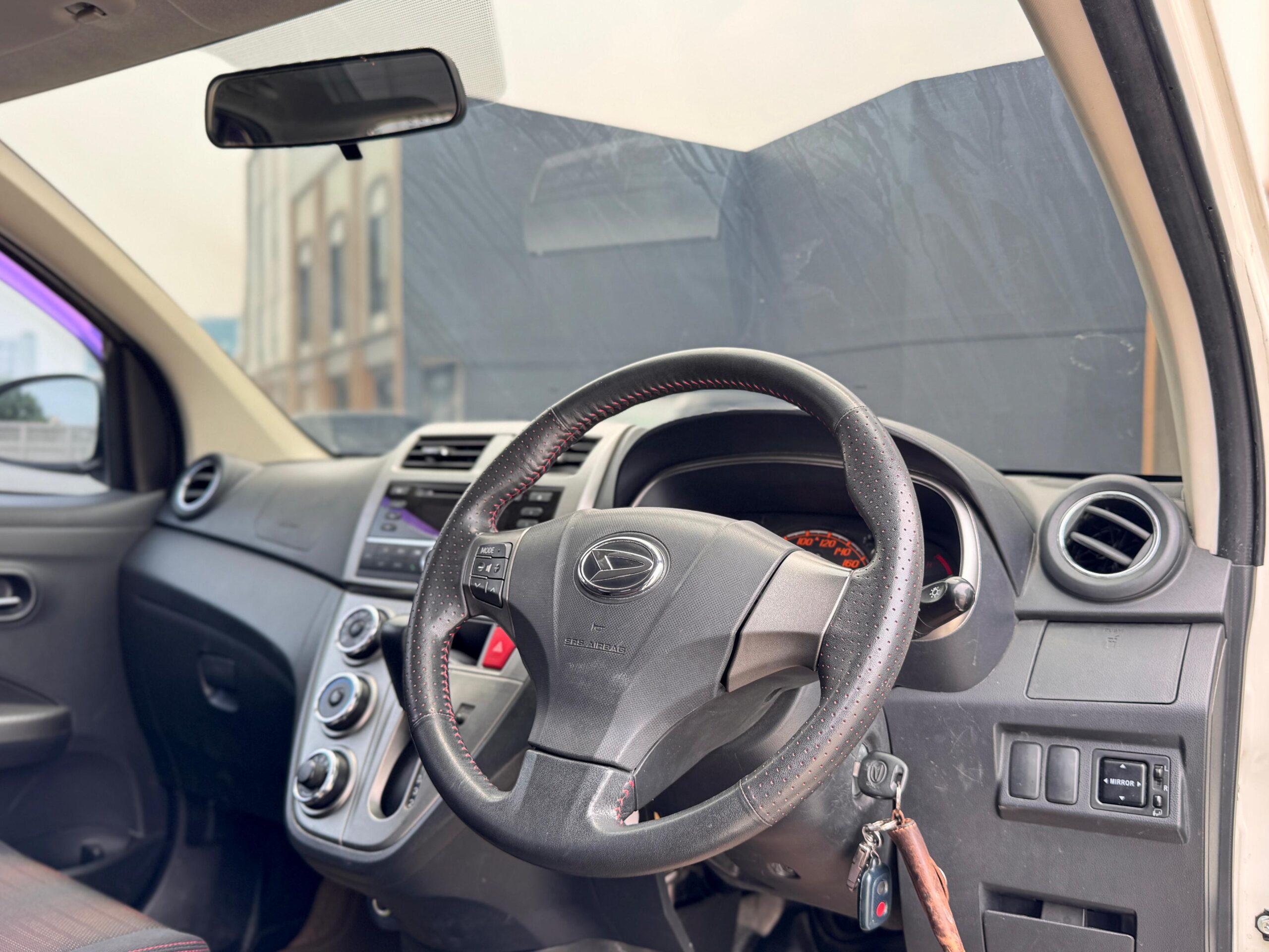 SIRION 1.3 D AT PUTIH - Gambar 11