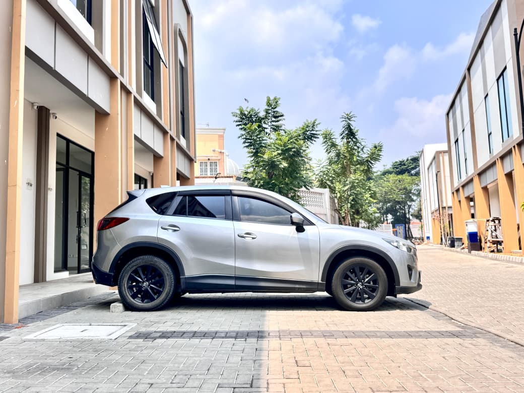 MAZDA CX5 2.5 GT AT SILVER 2013 - Gambar 8