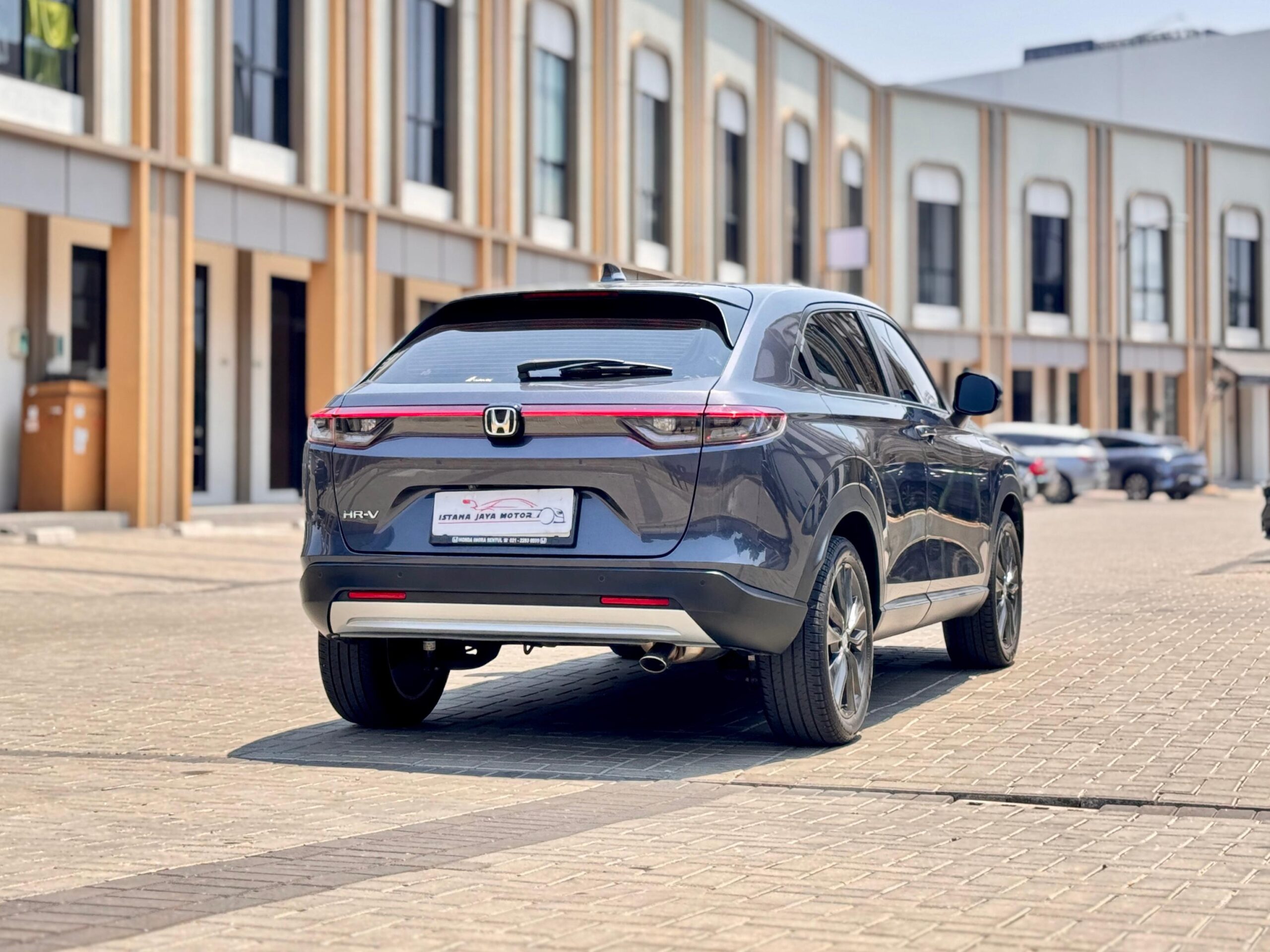 HRV SE CVT ABU 2023 - Gambar 8