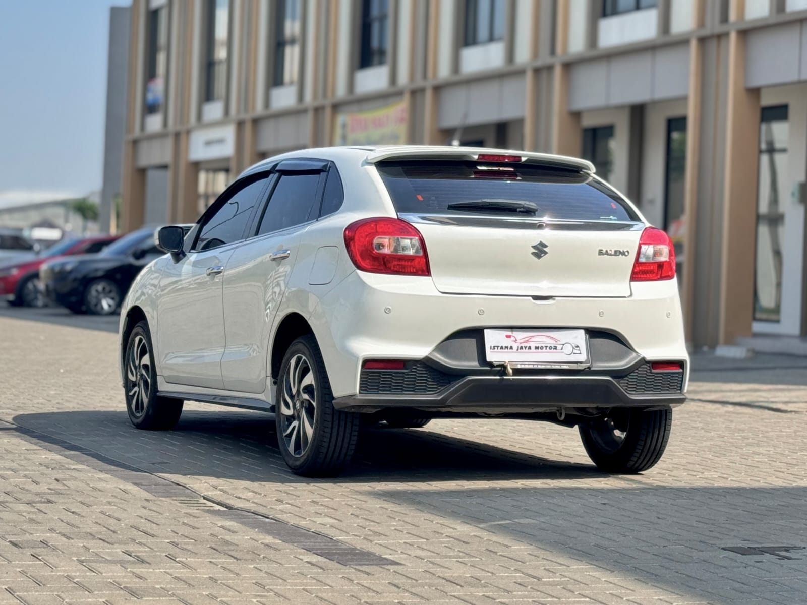BALENO HB AT PUTIH 2021 - Gambar 5