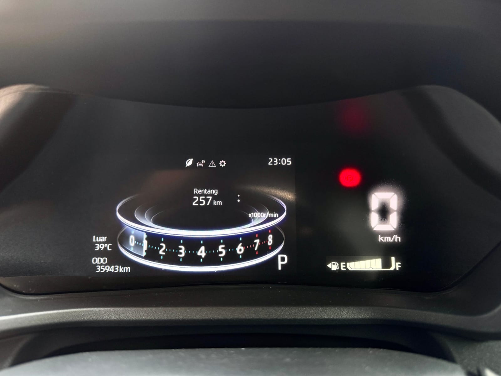 AVANZA VELOZ 1.5 Q CVT HITAM 2023 - Gambar 9