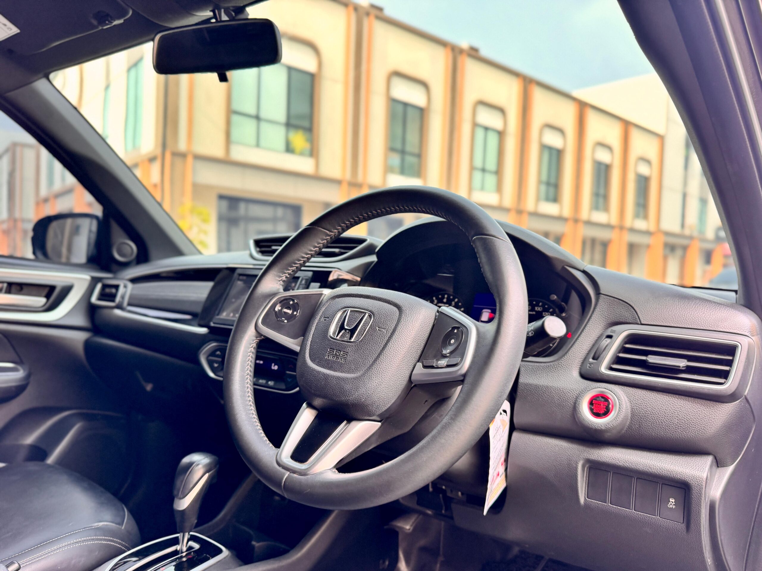 BRV E PRESTIGE CVT ABU 2022 - Gambar 10