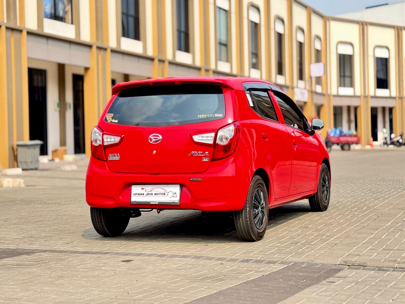 AYLA 1.0 M MT MERAH 2019 - Gambar 7