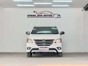 INNOVA 2.0 G AT PUTIH 2015