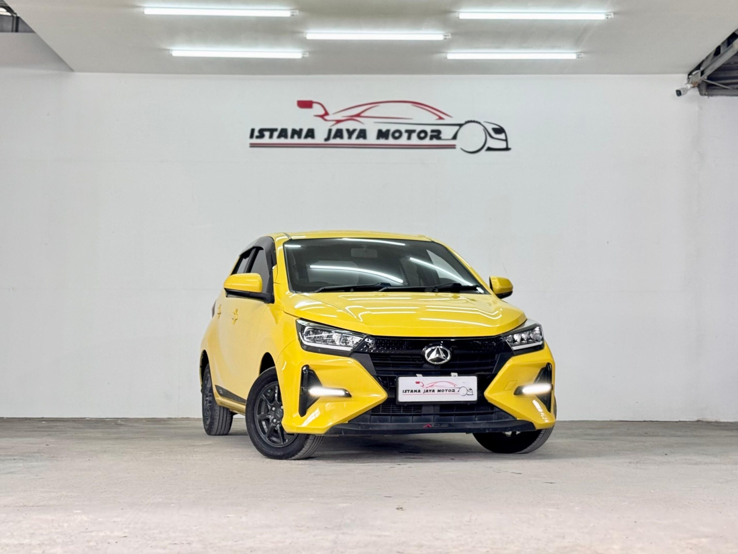 AYLA 1.2 R ADS AT KUNING 2023 - Gambar 3