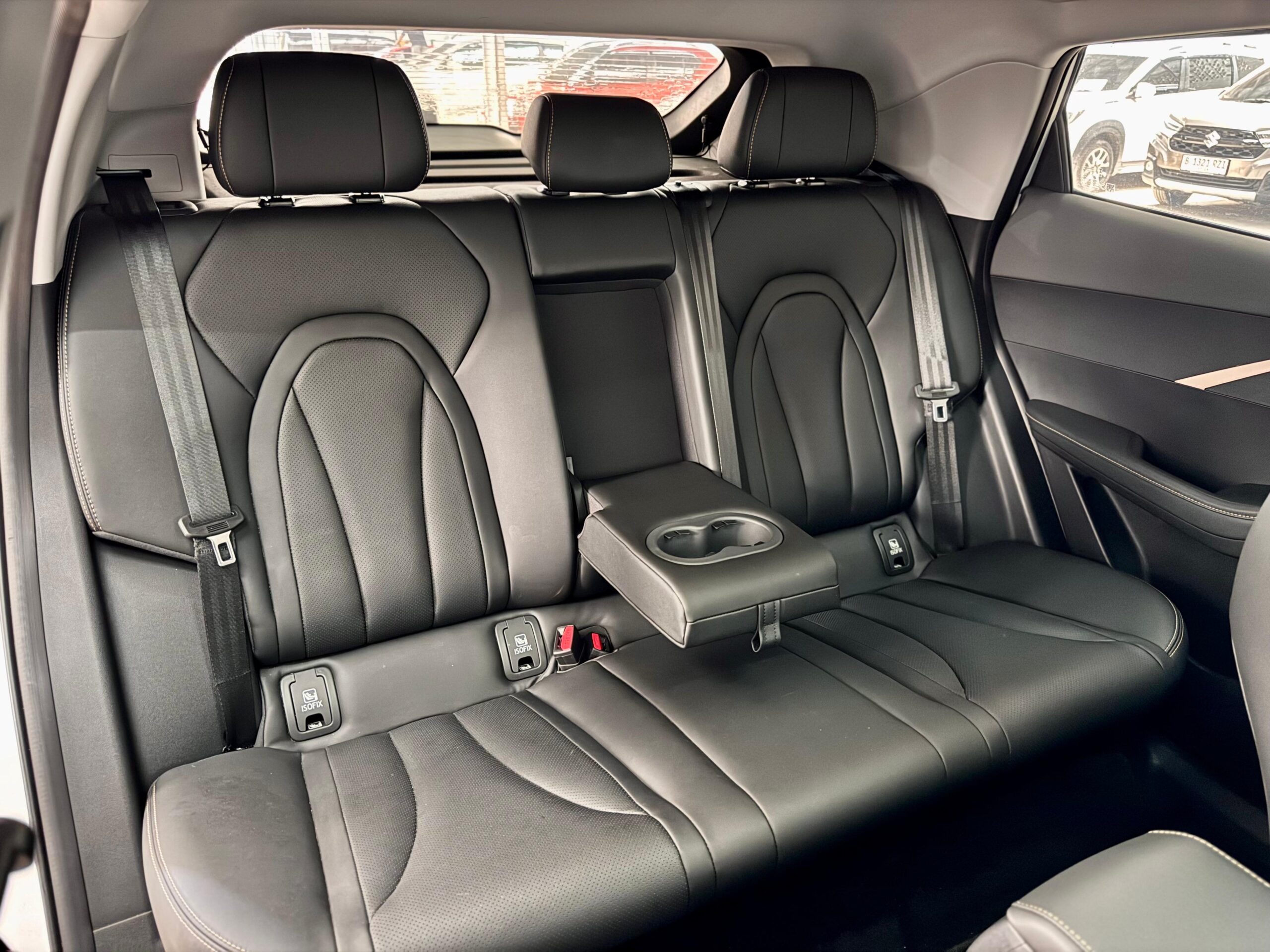 CHERY OMODA 1.6 GT AT PUTIH - Gambar 15