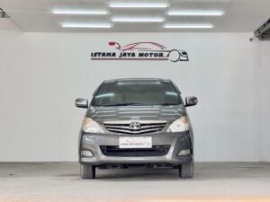 INNOVA 2.0 V AT ABU 2011